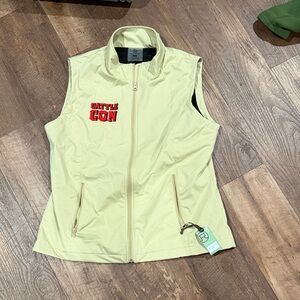 Roper Cream Ladies Softshell Vest with Red 'Cattle Con' Patch